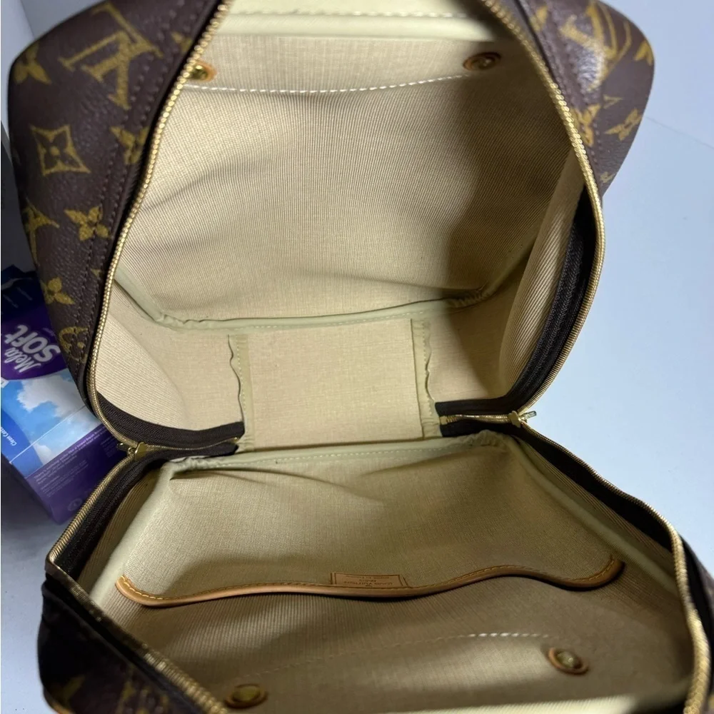 Louis Vuitton Monogram Excursion